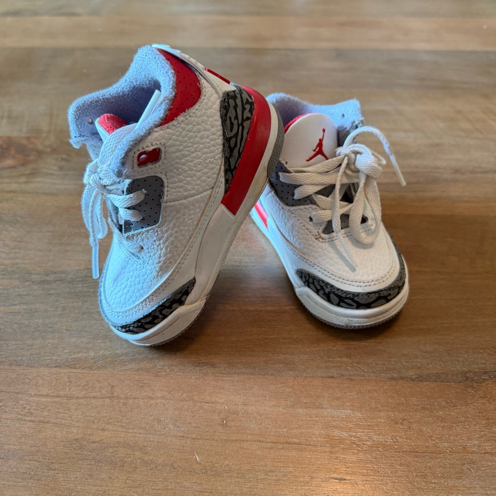 Jordan 3 Retro Sneakers - toddler 5C shoes - in box